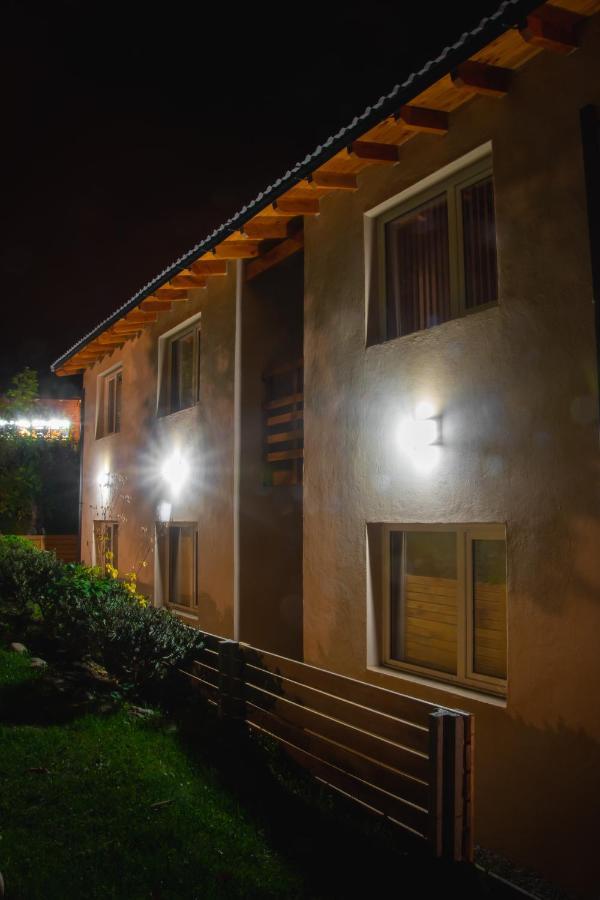 Apartamentos Del Sol San Carlos de Bariloche Dış mekan fotoğraf